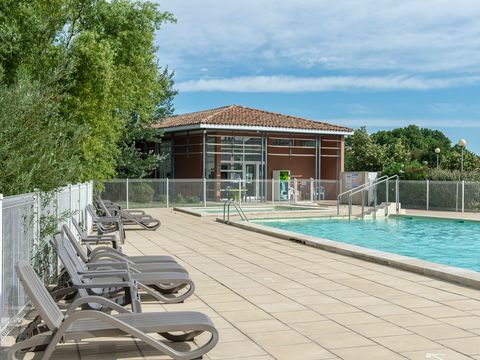 Résidence Sun Hols Les Rives du Lac - Vacancéole - Camping Vaucluse - Image N°4